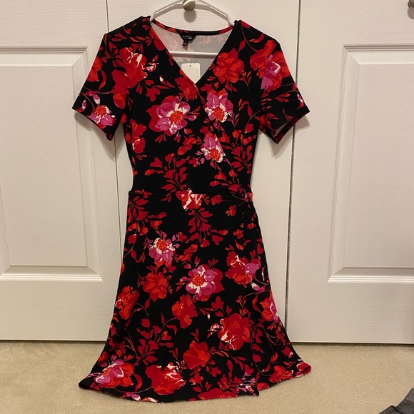 Apt. 9 Dresses & Skirts - LAST CHANCE! NWT Apt 9 dress